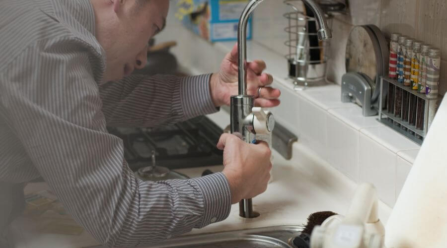 Expert burst pipe repair services in Sheyenne, ND